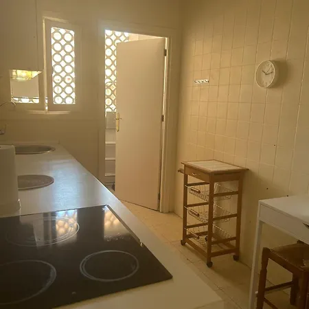 Apartamento En El Centro شقة هويلفا